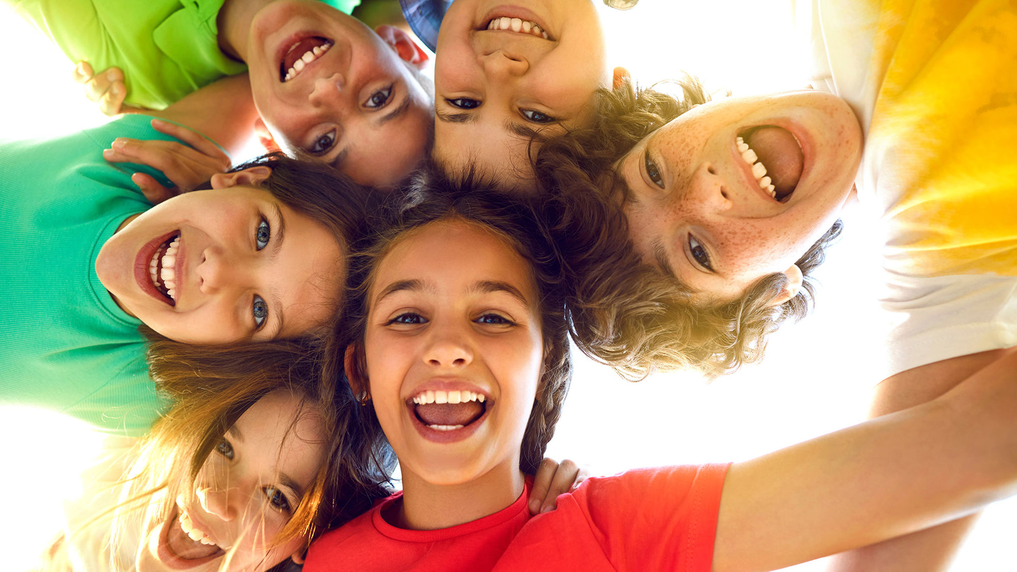 Skole_barn_kroppsøving_AdobeStock_513537271.jpg